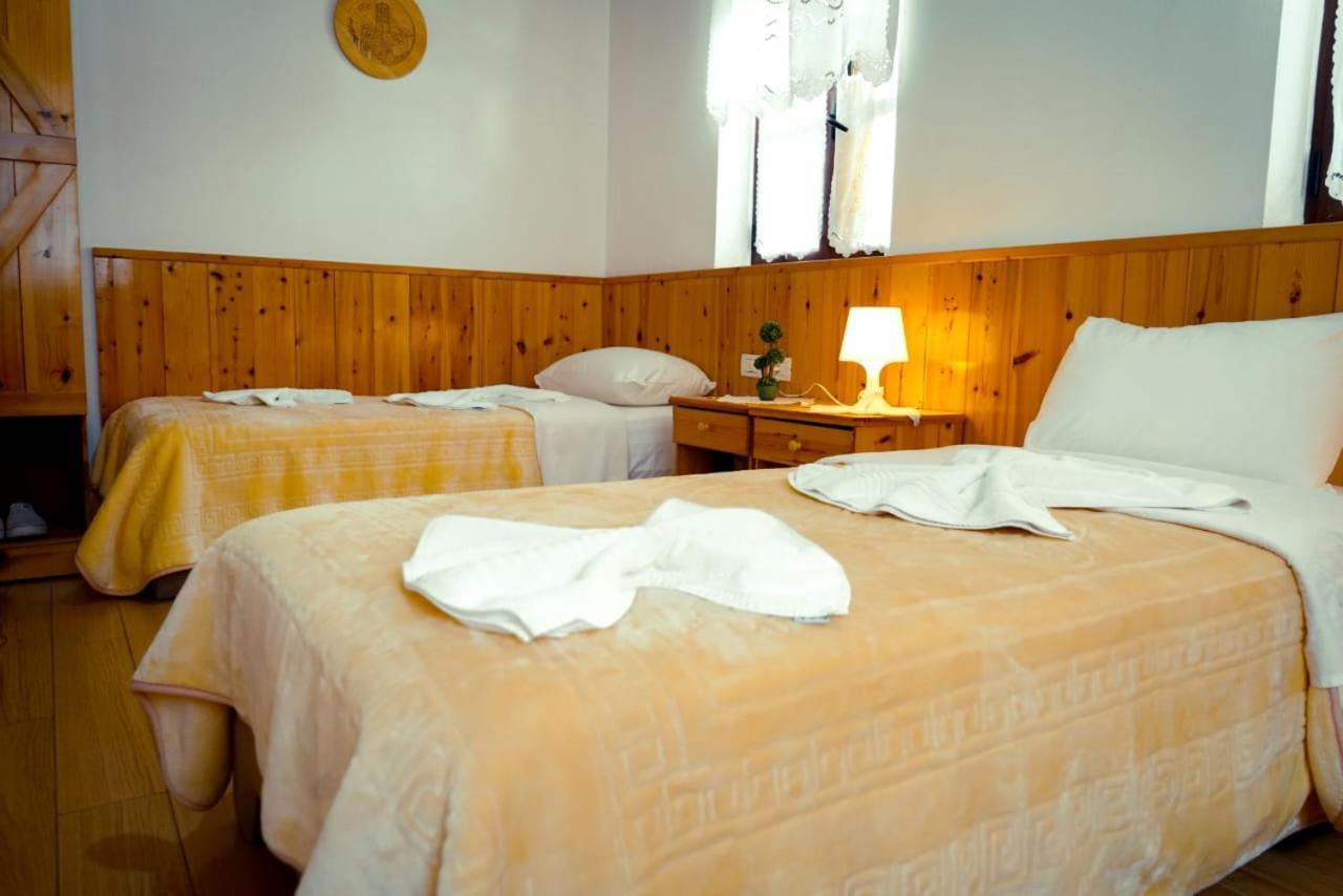 Hotel Domino Gjirokaster Luaran gambar