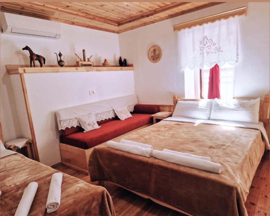 Hotel Domino Gjirokaster Luaran gambar