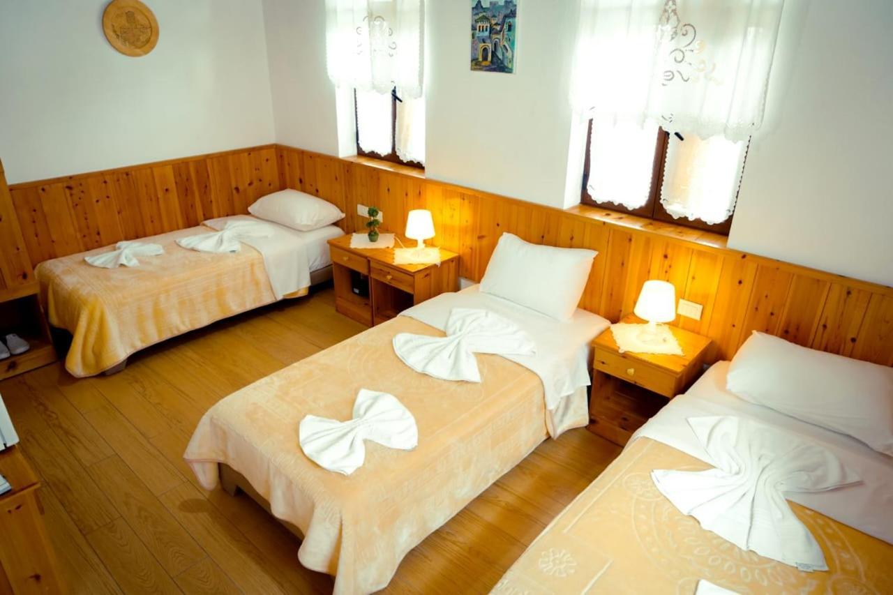 Hotel Domino Gjirokaster Luaran gambar