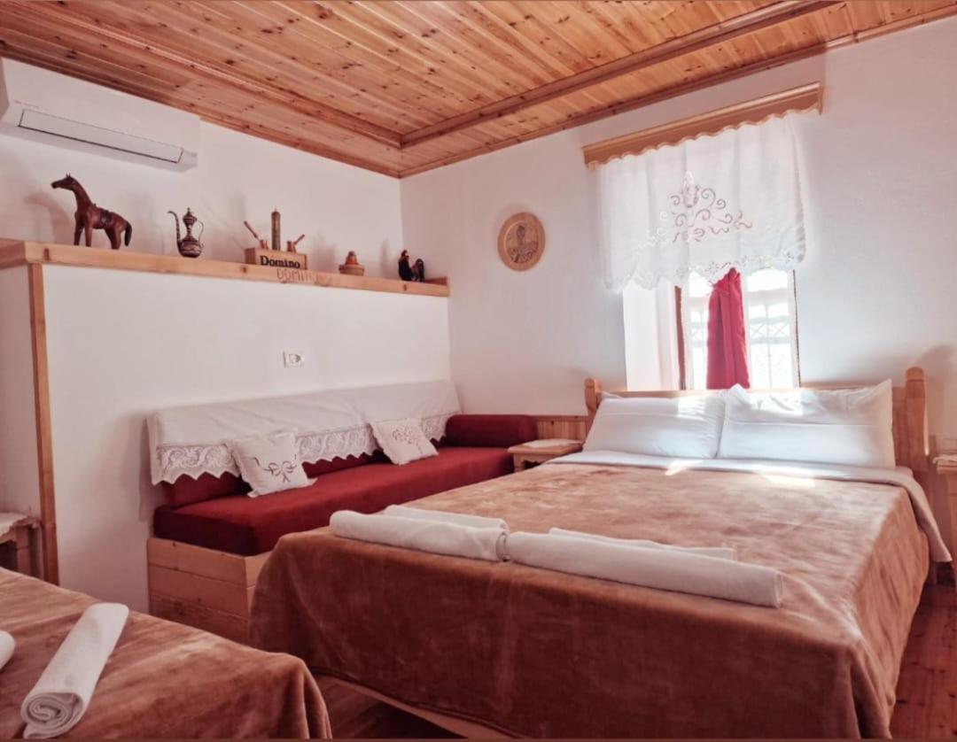 Hotel Domino Gjirokaster Luaran gambar